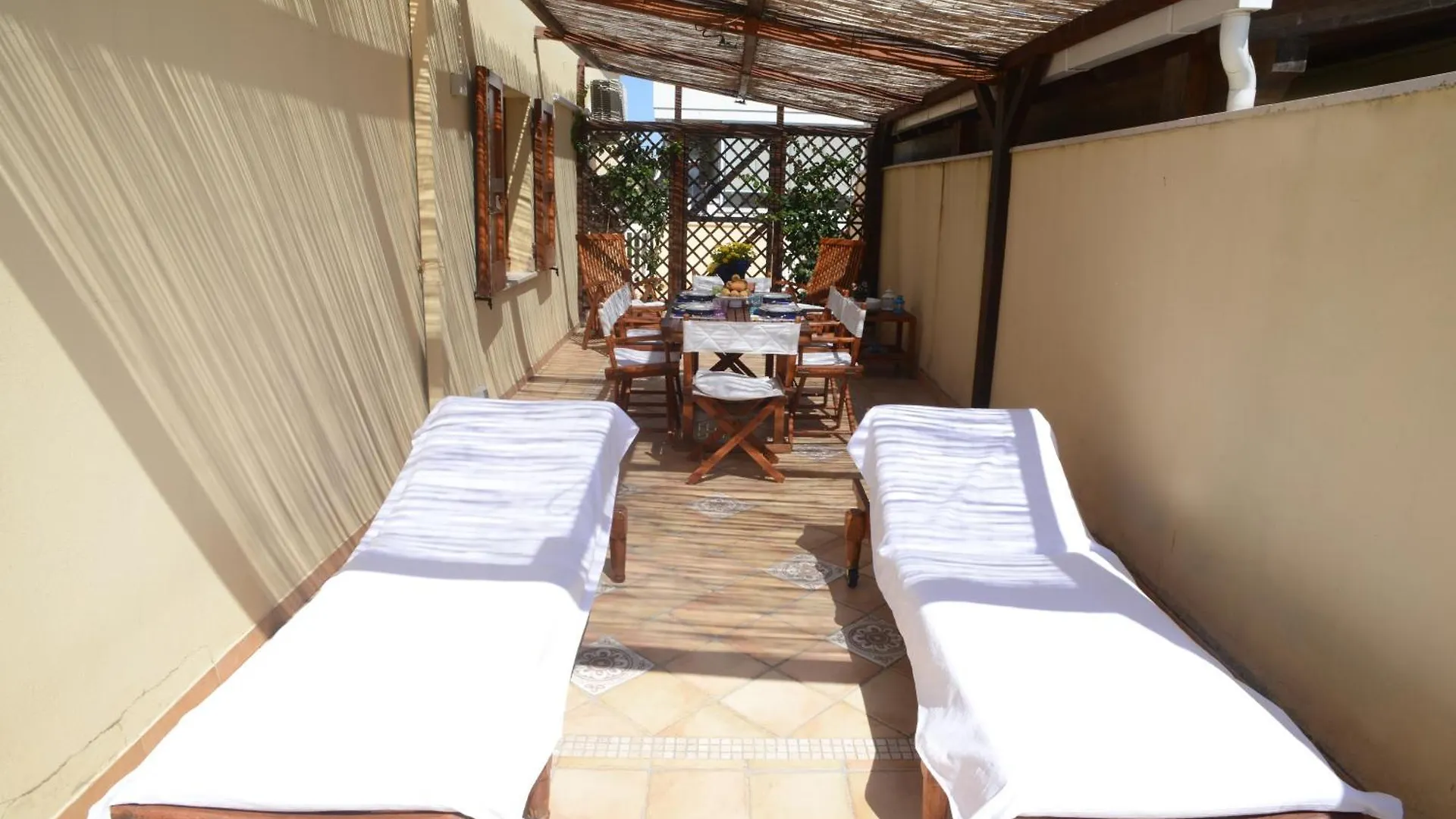 Topfloor Apt With Furnished Terrace Near The Sea Alghero Appartamento